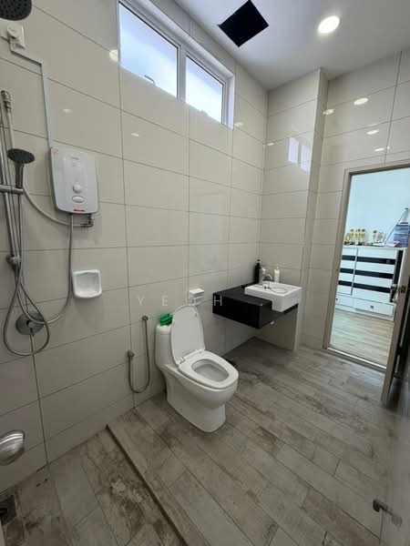 Bungalow for Sale in Taman Kota Permai (Bukit Mertajam) - Yeoh . - Bathroom - PropertyGuru.com.my
