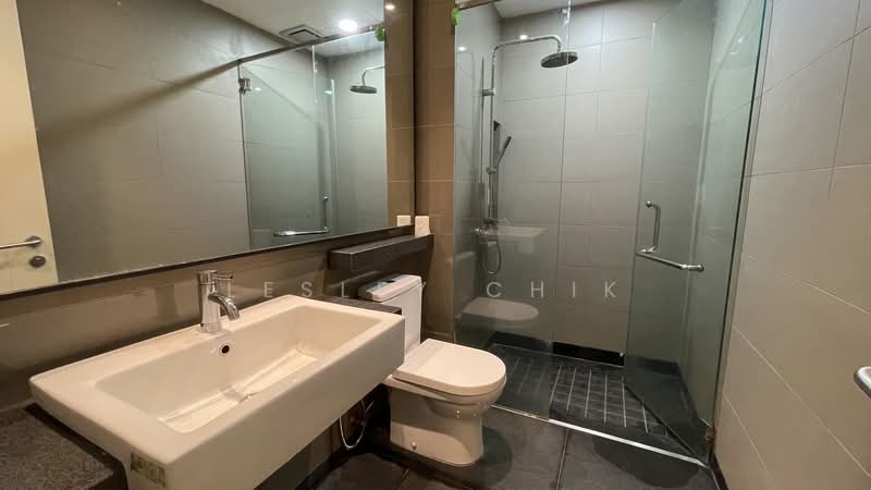 Service Residence for Sale at Vista Residences - Lesley Chik - Bathroom - PropertyGuru.com.my