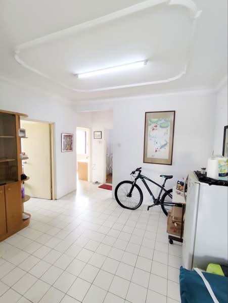 Apartment for Sale at Kenari Apartment - Azmi . - Living Room - PropertyGuru.com.my