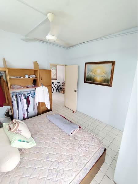 Apartment for Sale at Kenari Apartment - Azmi . - Bedroom - PropertyGuru.com.my