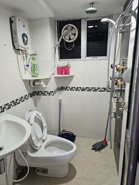 Kondominium untuk Disewa di Bukit Winner (Winner Heights) - Keith Chan - Bathroom - PropertyGuru.com.my