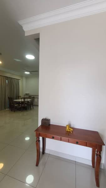 2-storey Terraced House for Sale in Setia Indah 12 (Setia Alam) - Liza AB - Dining Room - PropertyGuru.com.my