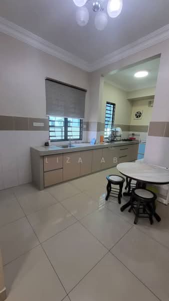 2-storey Terraced House for Sale in Setia Indah 12 (Setia Alam) - Liza AB - Kitchen - PropertyGuru.com.my