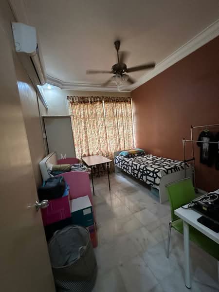 Semi-Detached House for Sale at Taman Universiti - Mohamad Rahfi - Bedroom - PropertyGuru.com.my