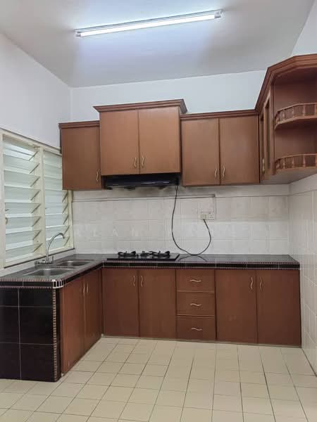 2-storey Terraced House for Sale in Bandar Mahkota Cheras (Cheras) - Alan Pang - Kitchen - PropertyGuru.com.my