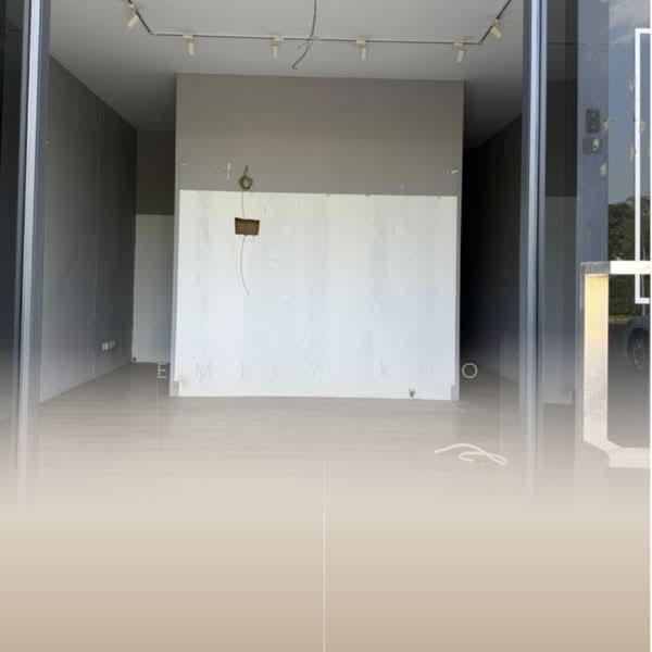 Shop for Rent in Telok Panglima Garang (Selangor) - Emily Kho - Interior - PropertyGuru.com.my