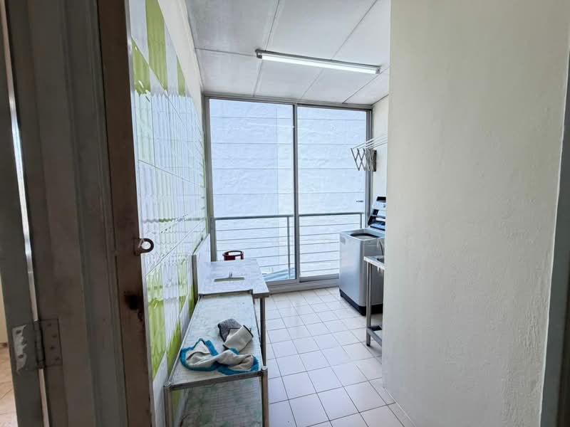 Townhouse for Rent in Kampung Sungai Kayu Ara (Petaling Jaya) - Andrew Pang - Interior - PropertyGuru.com.my