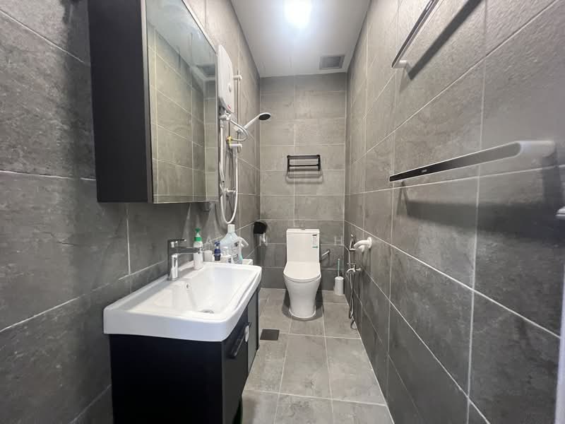 Rumah Teres 2 Tingkat untuk Dijual di Taman Segar (Cheras) - Anna H - Bathroom - PropertyGuru.com.my