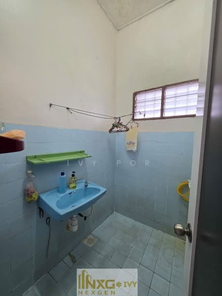 1-storey Terraced House for Sale in Meru (Klang) - Ivy Por - Bathroom - PropertyGuru.com.my