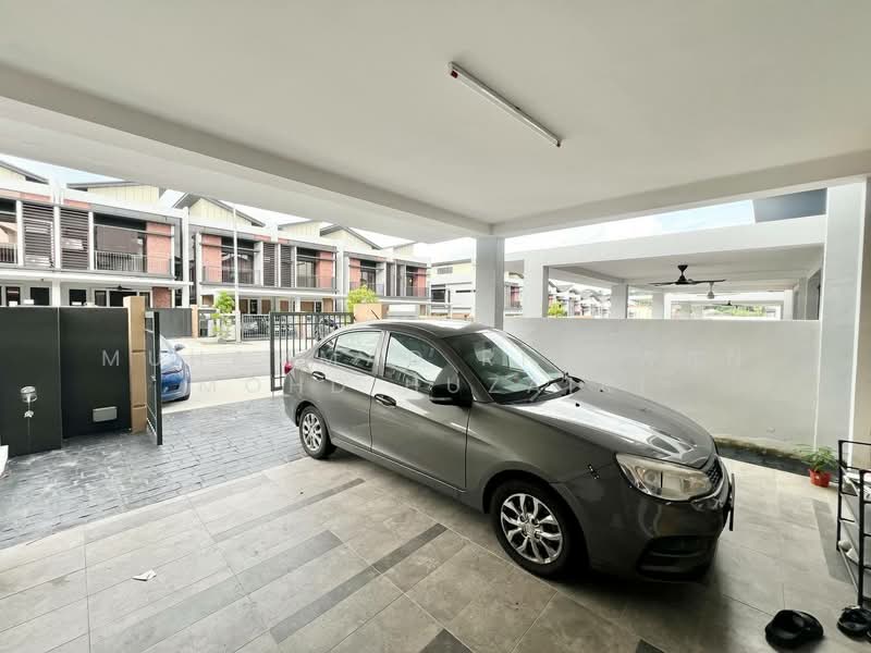 Terraced House for Sale in Kampung Desa Putra (Dengkil) - Muhammad Ridhwan Mohd Huzairi - Exterior - PropertyGuru.com.my