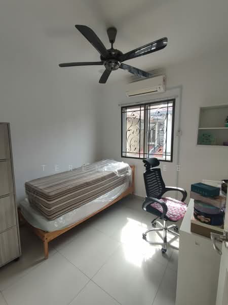 Rumah Kluster untuk Disewa di Shah Alam (Selangor) - Terence Lee - Bedroom - PropertyGuru.com.my