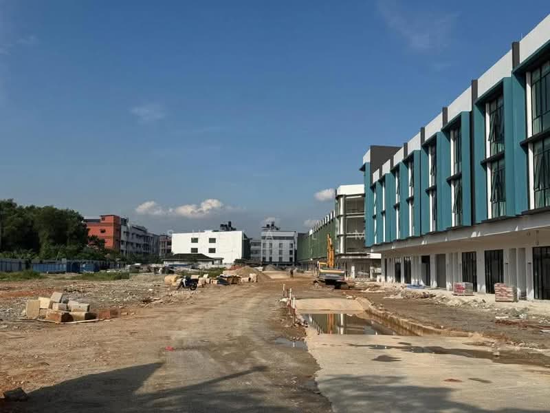 Shop / Office for Rent in Bandar Baru Permas Jaya (Permas Jaya) - Shela Lim - Exterior - PropertyGuru.com.my