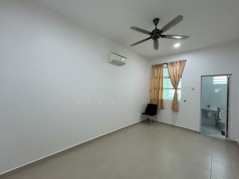 2-storey Terraced House for Sale in Taman Desa Seraya (Alor Setar) - Ryan Ooi - Bathroom - PropertyGuru.com.my