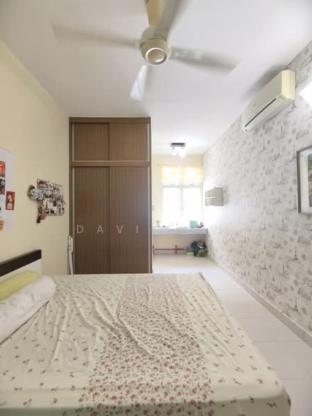 3-storey Terraced House for Sale in Setia Pearl Island (Bayan Lepas) - Davis Lim - PropertyGuru.com.my