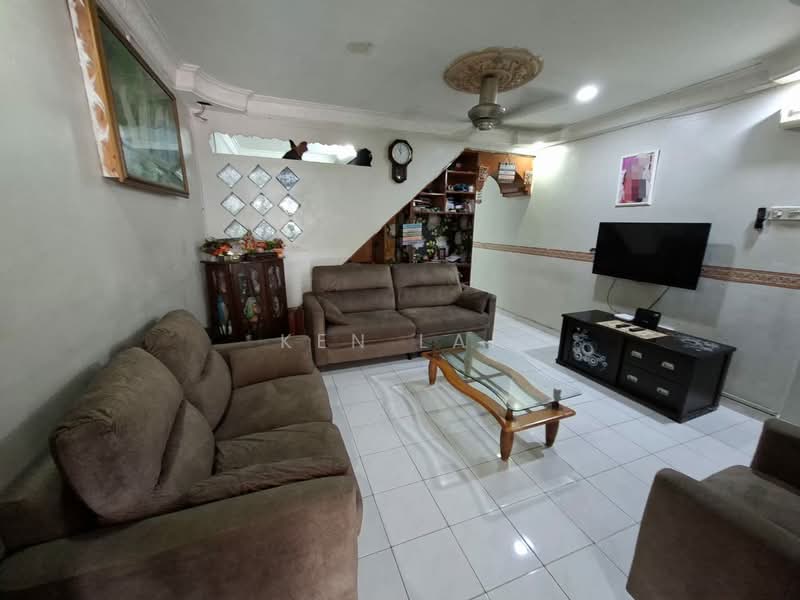 Rumah Teres 2-Tingkat untuk Dijual di Batu Caves (Selangor) - Ken Lai - Living Room - PropertyGuru.com.my
