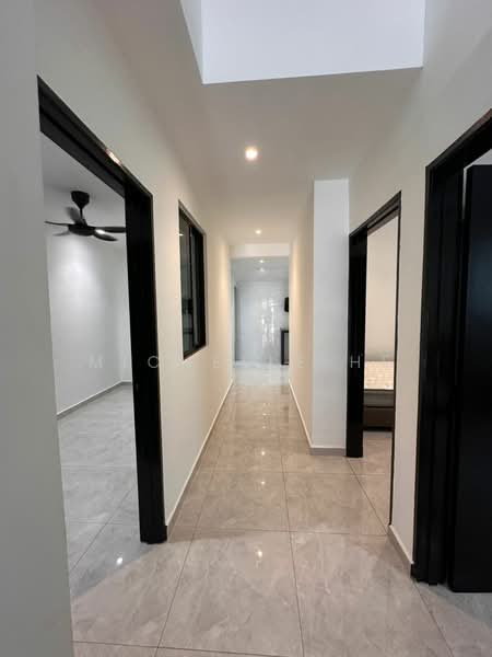 Rumah Teres 1 Tingkat untuk Dijual di Taman Pelangi (Johor Bahru) - Michelle He - Corridor - PropertyGuru.com.my