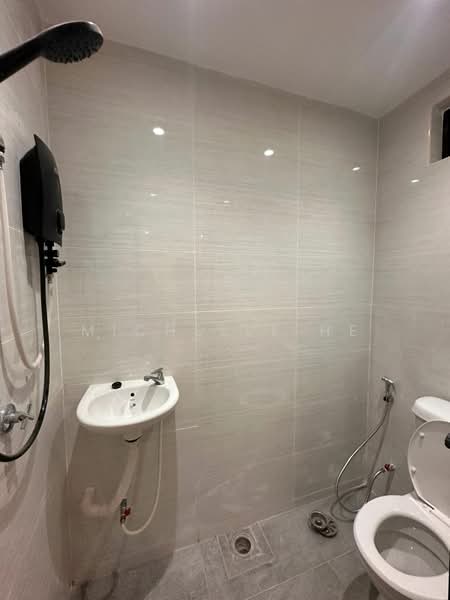 Rumah Teres 1 Tingkat untuk Dijual di Taman Pelangi (Johor Bahru) - Michelle He - Bathroom - PropertyGuru.com.my
