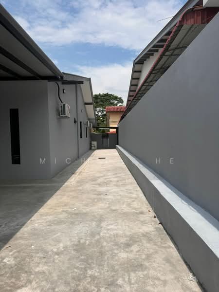 Rumah Teres 1 Tingkat untuk Dijual di Taman Pelangi (Johor Bahru) - Michelle He - Exterior - PropertyGuru.com.my