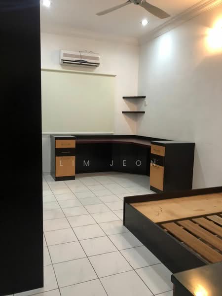 2-storey Terraced House for Sale in Bandar Bukit Tinggi (Klang) - Lim Jeon - PropertyGuru.com.my