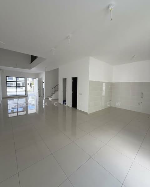 Cluster House for Sale in Eco Botanic (Iskandar Puteri (Nusajaya)) - Grace Chiew - Living Room - PropertyGuru.com.my