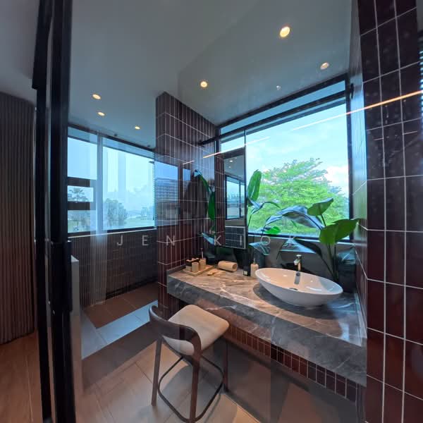 Cluster House for Sale in Gelang Patah (Johor) - Jen Kiok - Bathroom - PropertyGuru.com.my