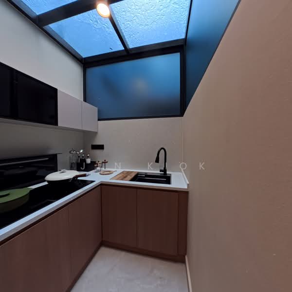Cluster House for Sale in Gelang Patah (Johor) - Jen Kiok - Kitchen - PropertyGuru.com.my