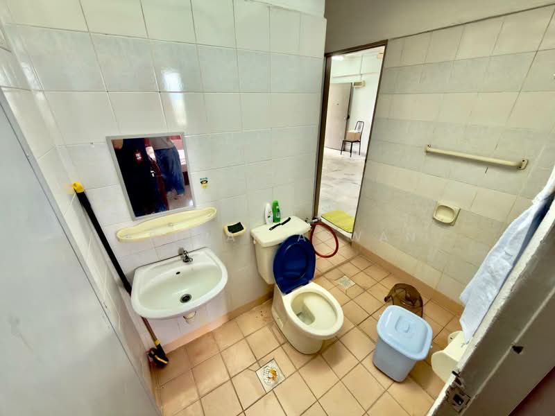 Kondominium untuk Dijual di Seri Mas Condominium - Ashraf Azwan - Bathroom - PropertyGuru.com.my