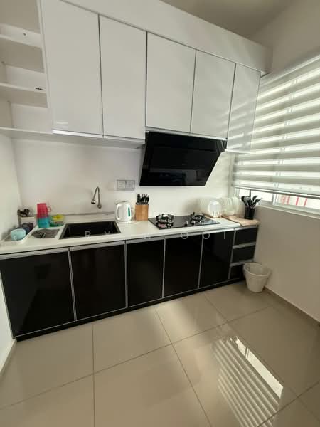 Condominium for Sale at D'Aman Residence - Ryan Ooi - Kitchen - PropertyGuru.com.my