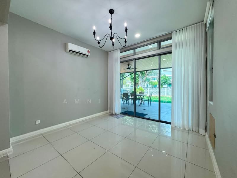2-storey Terraced House for Sale in Setia Eco Glades (Cyberjaya) - Amni Manan - Living Room - PropertyGuru.com.my