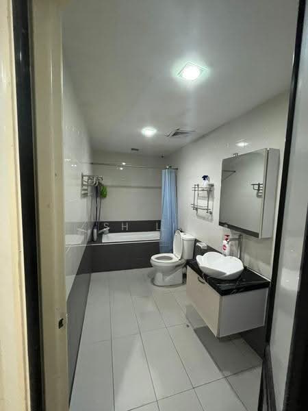 Kondominium untuk Disewa di Birch Regency @ Penang Times Square - SH Lim - Bathroom - PropertyGuru.com.my