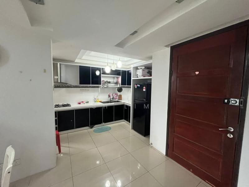 Kondominium untuk Disewa di Birch Regency @ Penang Times Square - SH Lim - Kitchen - PropertyGuru.com.my
