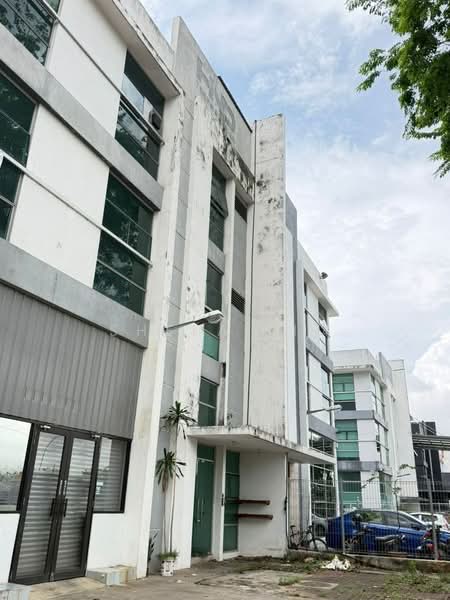 Kilang untuk Disewa di Taman Mount Austin (Tebrau) - Shela Lim - Exterior - PropertyGuru.com.my