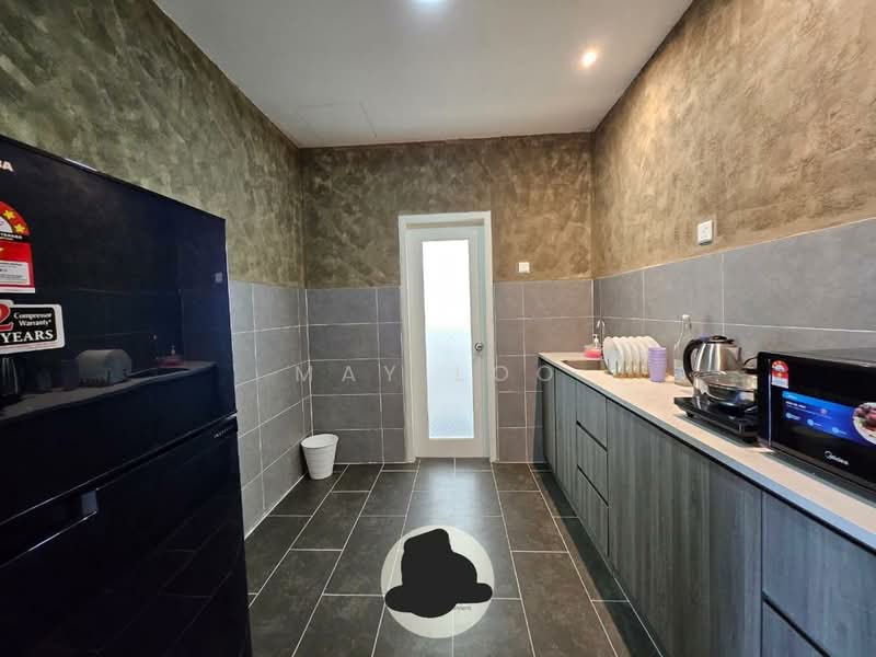 Condominium for Rent at The Cove Hillside Residence - May Loo - Kitchen - PropertyGuru.com.my