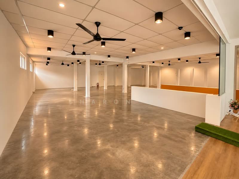 Shop for Sale in Taman Ungku Tun Aminah (Skudai) - Sharon Ng - Interior - PropertyGuru.com.my