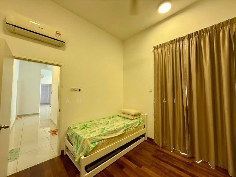 Kondominium untuk Disewa di Ferringhi Residence - Gan Chun Kai - Bedroom - PropertyGuru.com.my