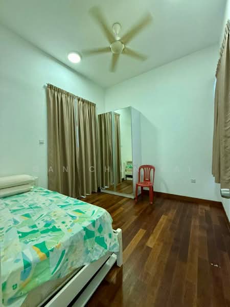 Kondominium untuk Disewa di Ferringhi Residence - Gan Chun Kai - Bedroom - PropertyGuru.com.my