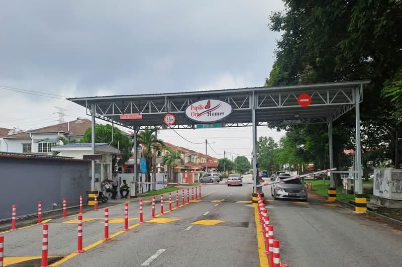 2-storey Terraced House for Sale in Bandar Botanic (Klang) - Tony YY - Exterior - PropertyGuru.com.my
