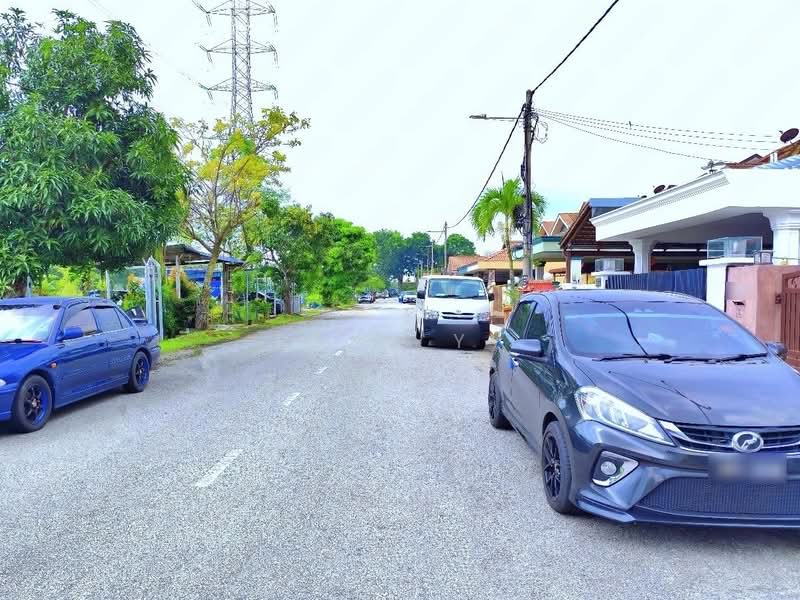 2-storey Terraced House for Sale in Bandar Botanic (Klang) - Tony YY - Exterior - PropertyGuru.com.my