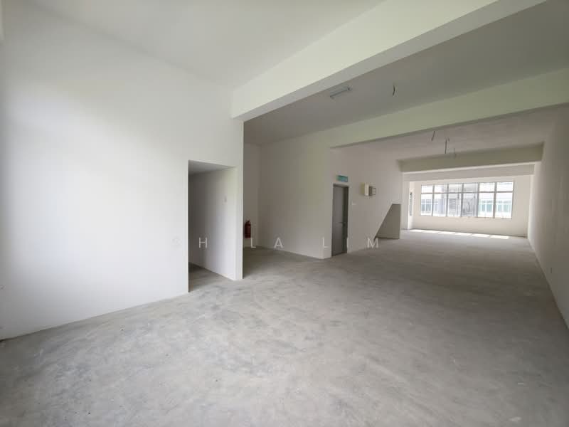 Shop / Office for Rent in Taman Impian Emas (Skudai) - Shela Lim - Interior - PropertyGuru.com.my