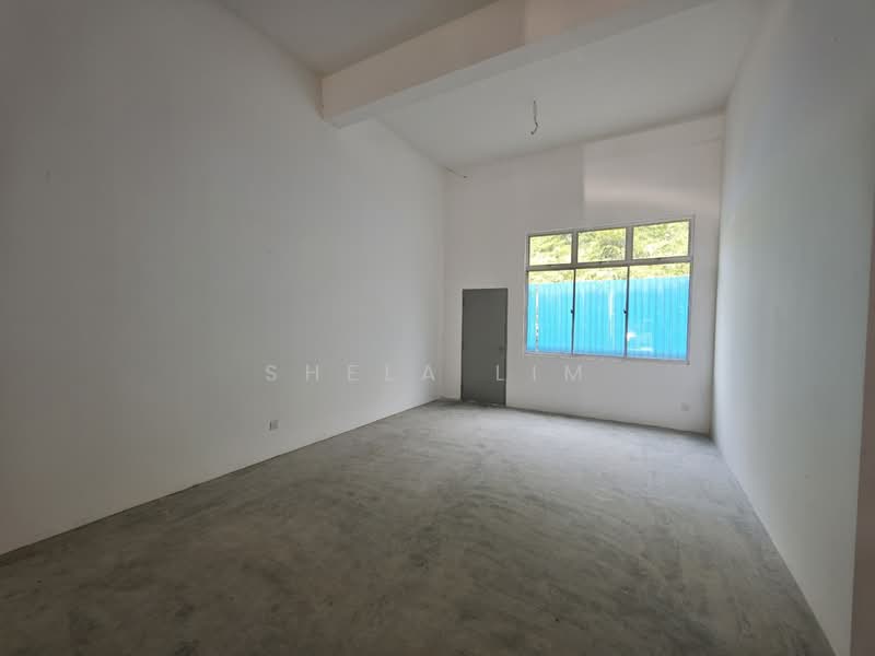 Shop / Office for Rent in Taman Impian Emas (Skudai) - Shela Lim - Interior - PropertyGuru.com.my