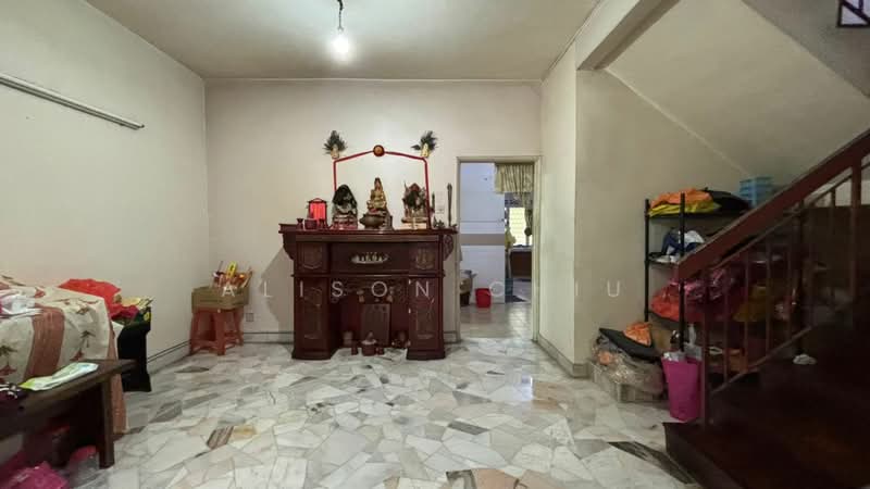 2-storey Terraced House for Sale in Taman Bukit Maluri (Kepong) - Alison Chiu - Living Room - PropertyGuru.com.my