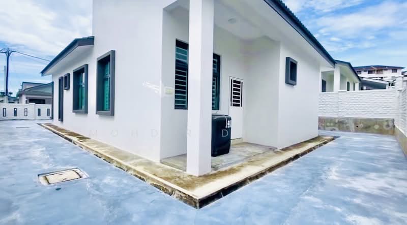 Bungalow for Sale in Taman Bukit Katil (Bukit Katil) - Mohd Redzuan - Exterior - PropertyGuru.com.my