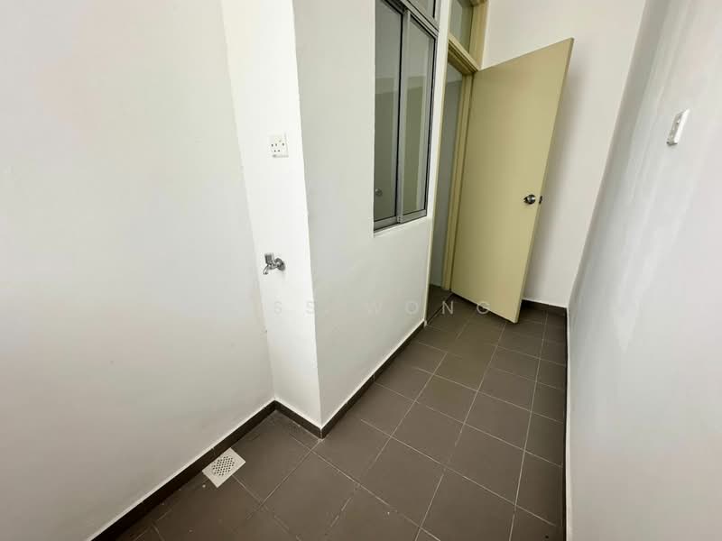 Apartment for Sale at Seri Molek Perdana - Bess Wong - PropertyGuru.com.my