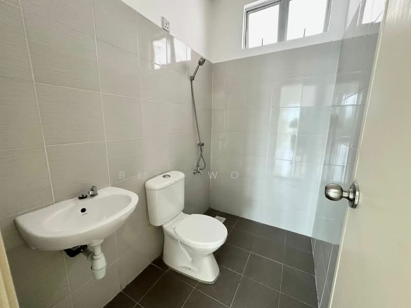 Apartment for Sale at Seri Molek Perdana - Bess Wong - PropertyGuru.com.my