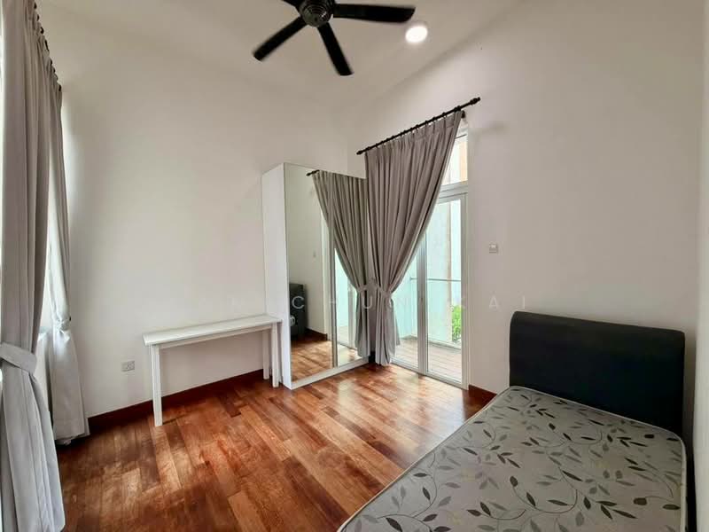 Kondominium untuk Disewa di Ferringhi Residence - Gan Chun Kai - Bedroom - PropertyGuru.com.my