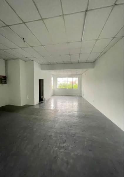 Kedai untuk Disewa di Bandar Seri Putra (Bangi) - Elaine Yap - Interior - PropertyGuru.com.my