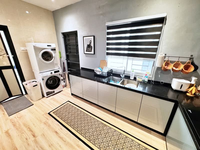 Rumah Teres 2 Tingkat untuk Dijual di Kajang (Selangor) - Herman Sazwan Nor Rahim - Kitchen - PropertyGuru.com.my