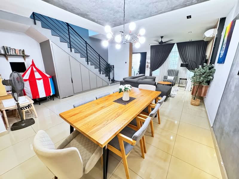 Rumah Teres 2 Tingkat untuk Dijual di Kajang (Selangor) - Herman Sazwan Nor Rahim - Dining Room - PropertyGuru.com.my