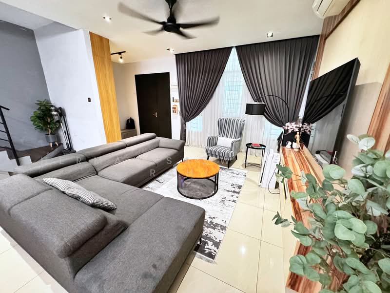 Rumah Teres 2 Tingkat untuk Dijual di Kajang (Selangor) - Herman Sazwan Nor Rahim - Living Room - PropertyGuru.com.my