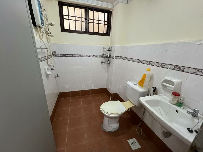 Condominium for Rent at Skudai Villa - Nick Low - Bathroom - PropertyGuru.com.my